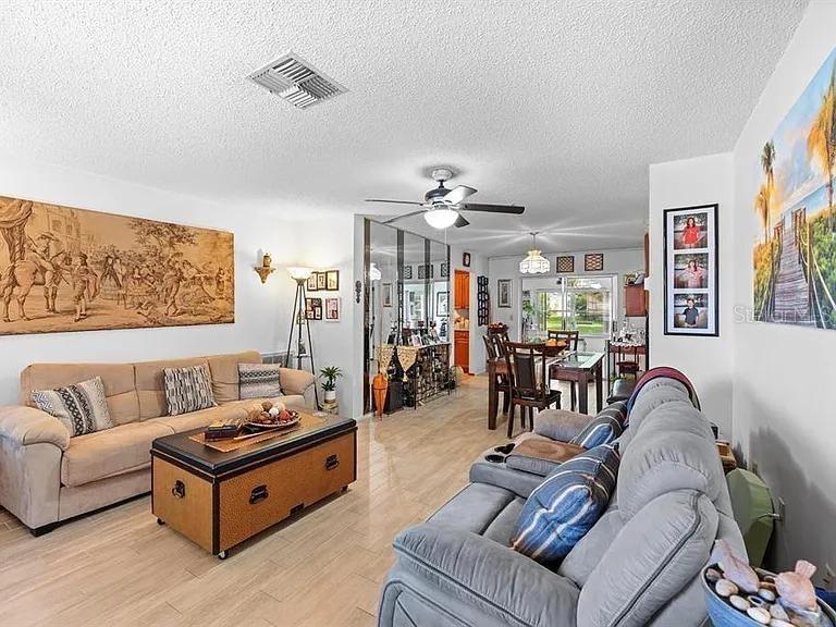 11404 STANSBERRY DR — photo 3