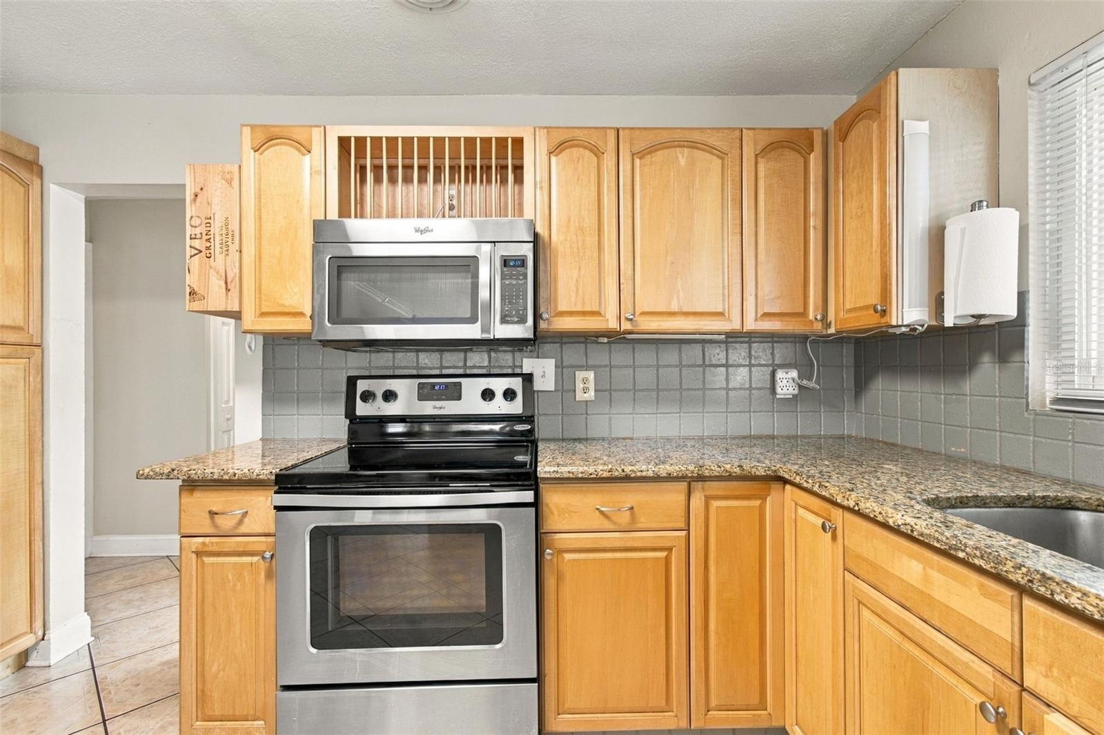 2908 W ARCH ST — photo 17