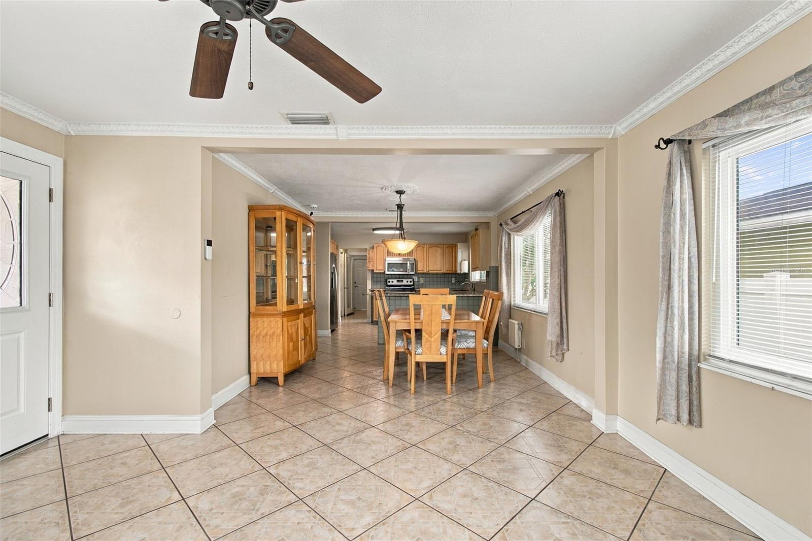 2908 W ARCH ST — photo 10