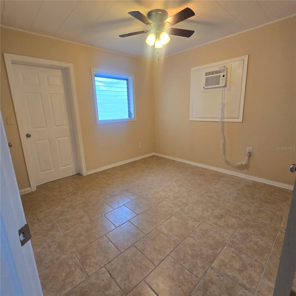 1803 W GRANFIELD AVE — photo 10