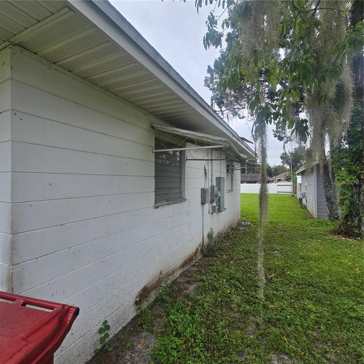 1803 W GRANFIELD AVE — photo 15