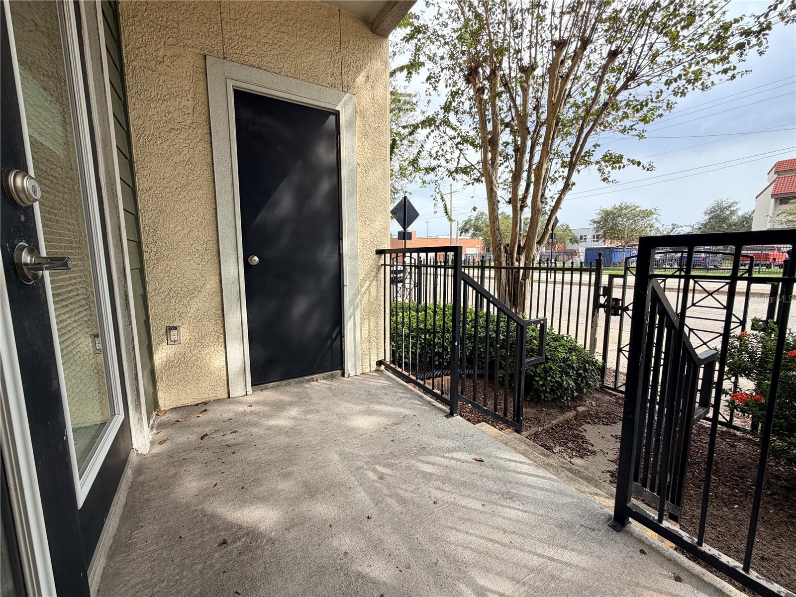 1910 E PALM AVE #8106 — photo 29