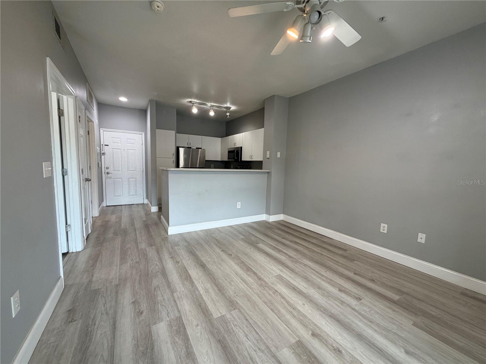 1910 E PALM AVE #8106 — photo 12