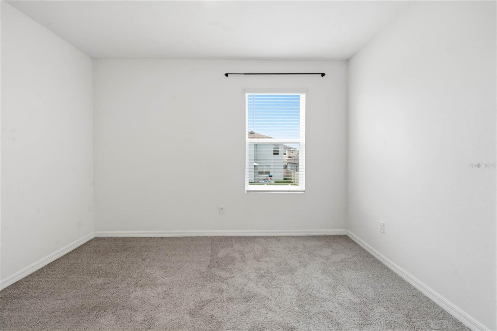 5674 BANBURY RIDGE RUN — photo 25