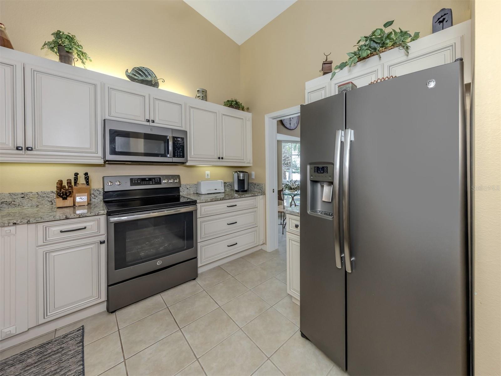 316 CLEARBROOK CIR #204 — photo 16