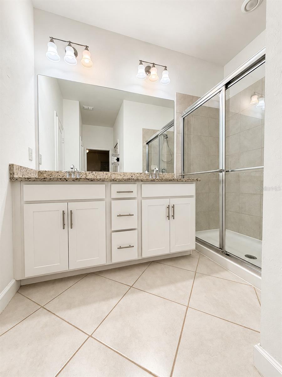 15263 SUNNY DAY DR — photo 19