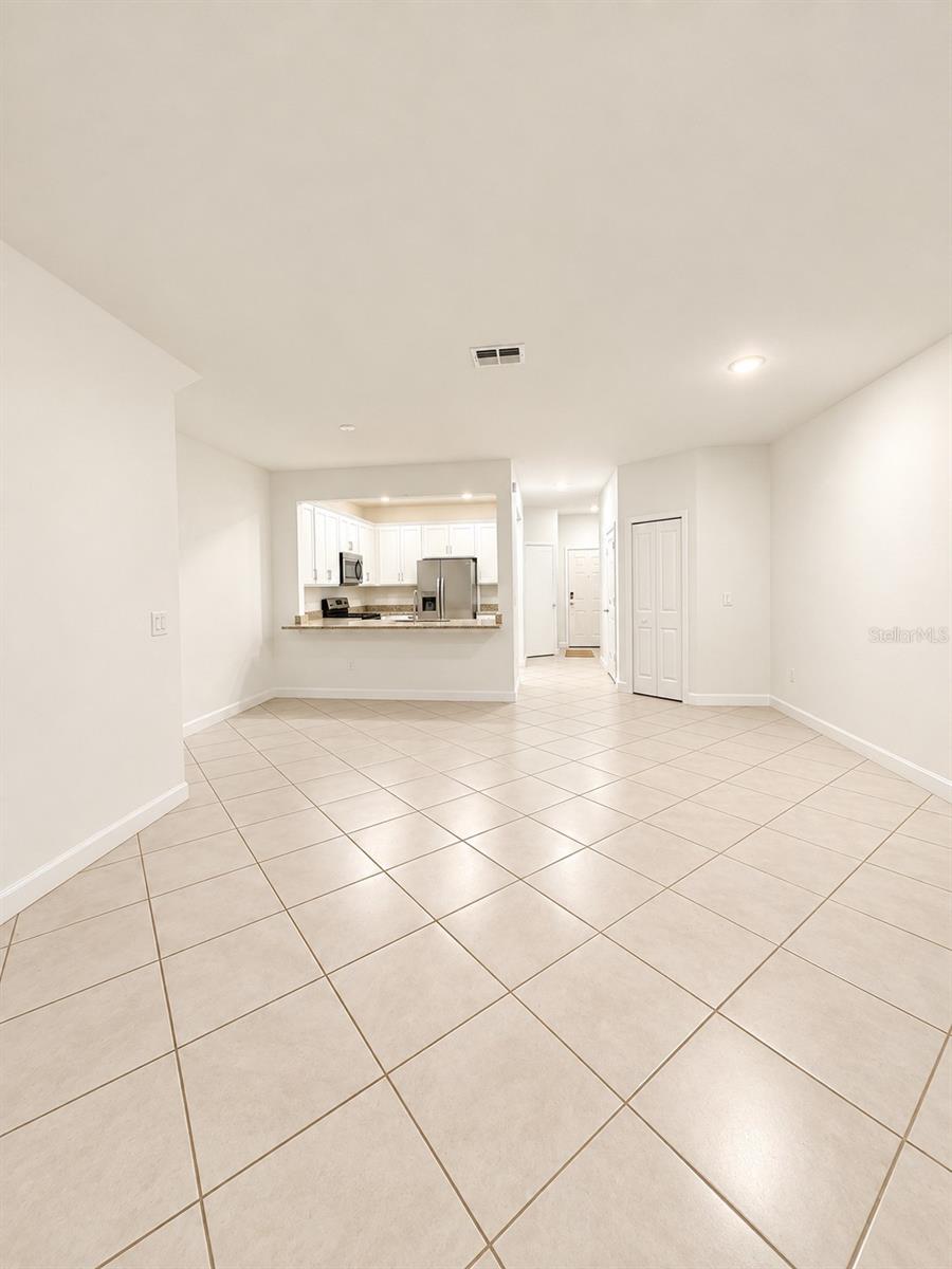 15263 SUNNY DAY DR — photo 3