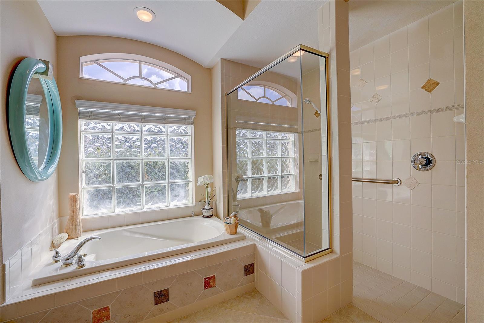12306 GREENBRIER WAY — photo 27
