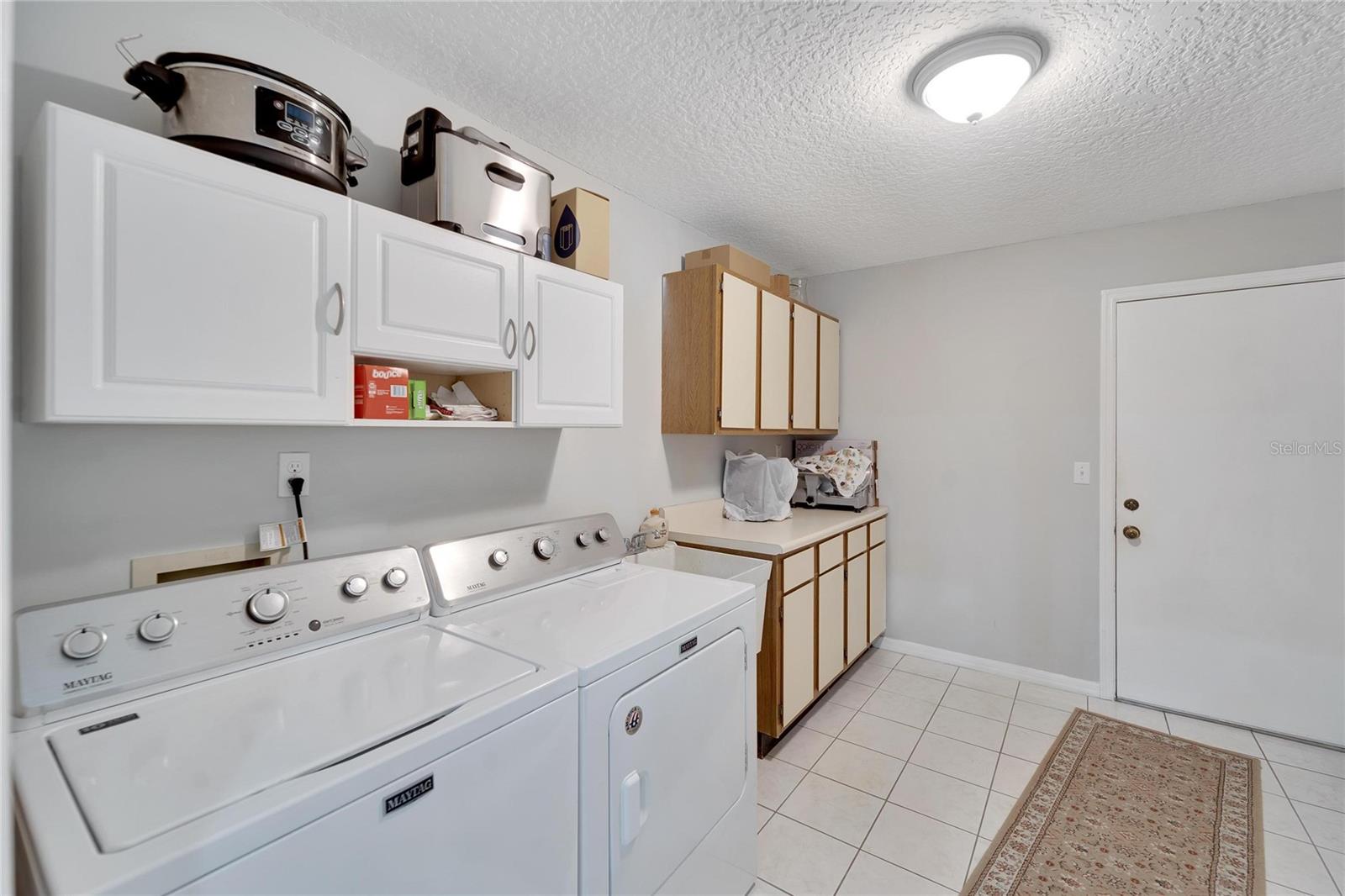 1839 WOLF LAUREL DR — photo 15