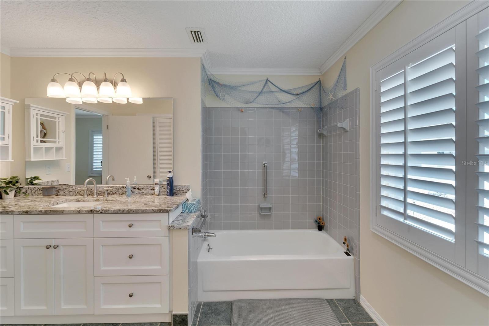 1839 WOLF LAUREL DR — photo 30