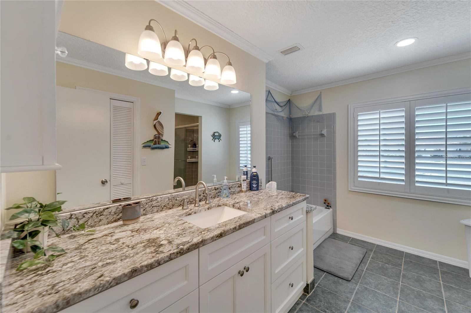 1839 WOLF LAUREL DR — photo 29