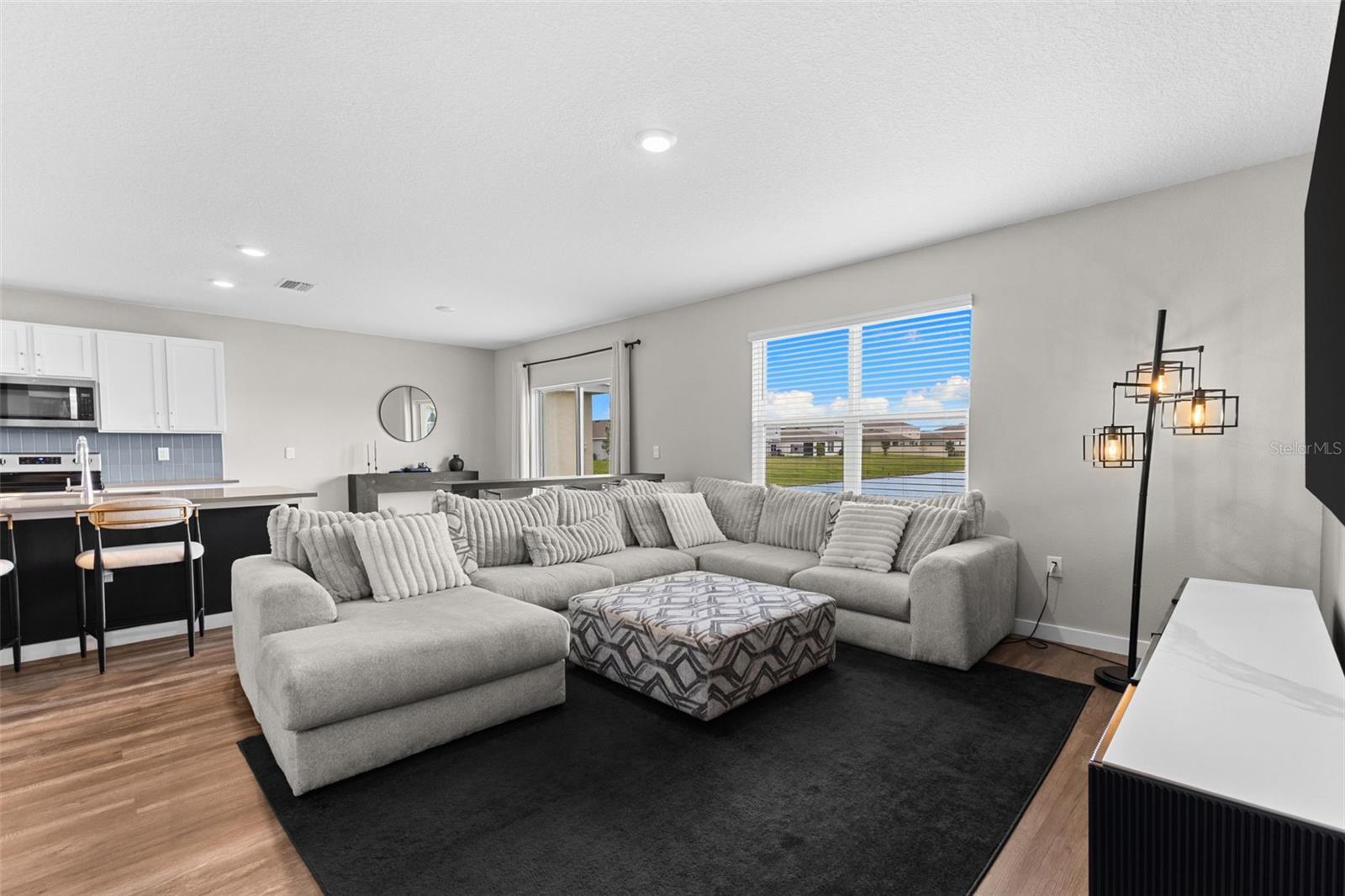 9728 CRESCENT RAY DR — photo 31