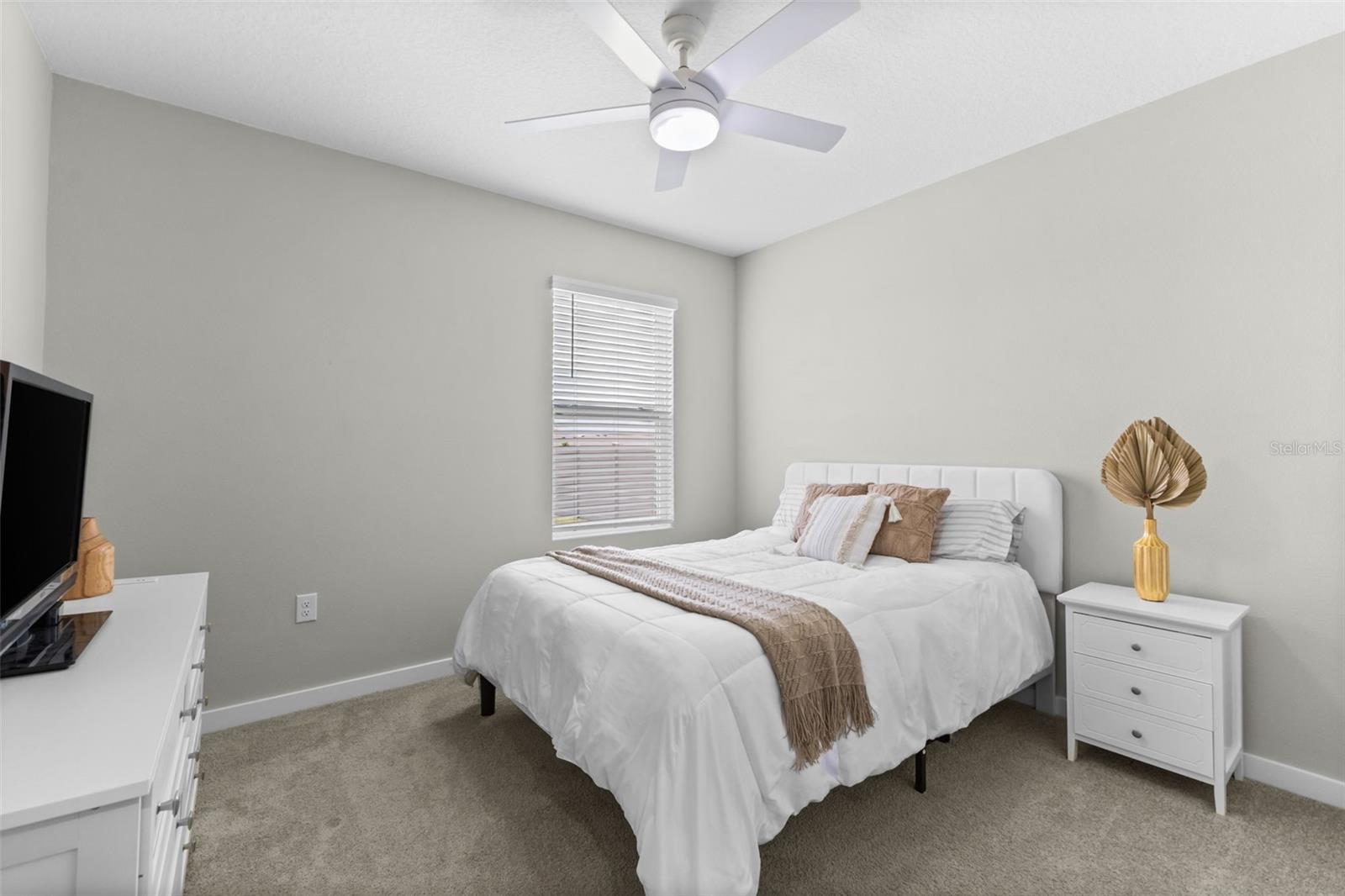 9728 CRESCENT RAY DR — photo 47