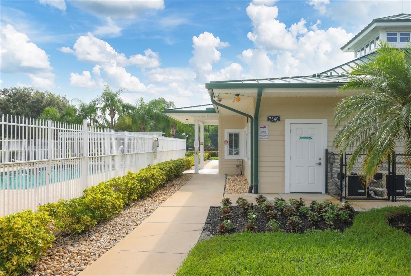 7542 MARSH ORCHID CIR #7542 — photo 46