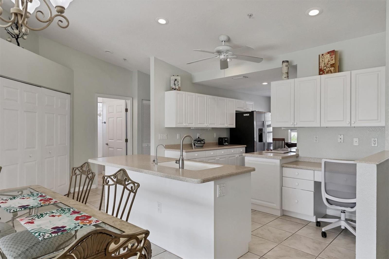7542 MARSH ORCHID CIR #7542 — photo 11