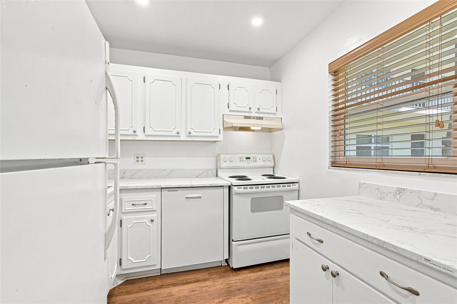 11485 OAKHURST RD #1200-214 — photo 17