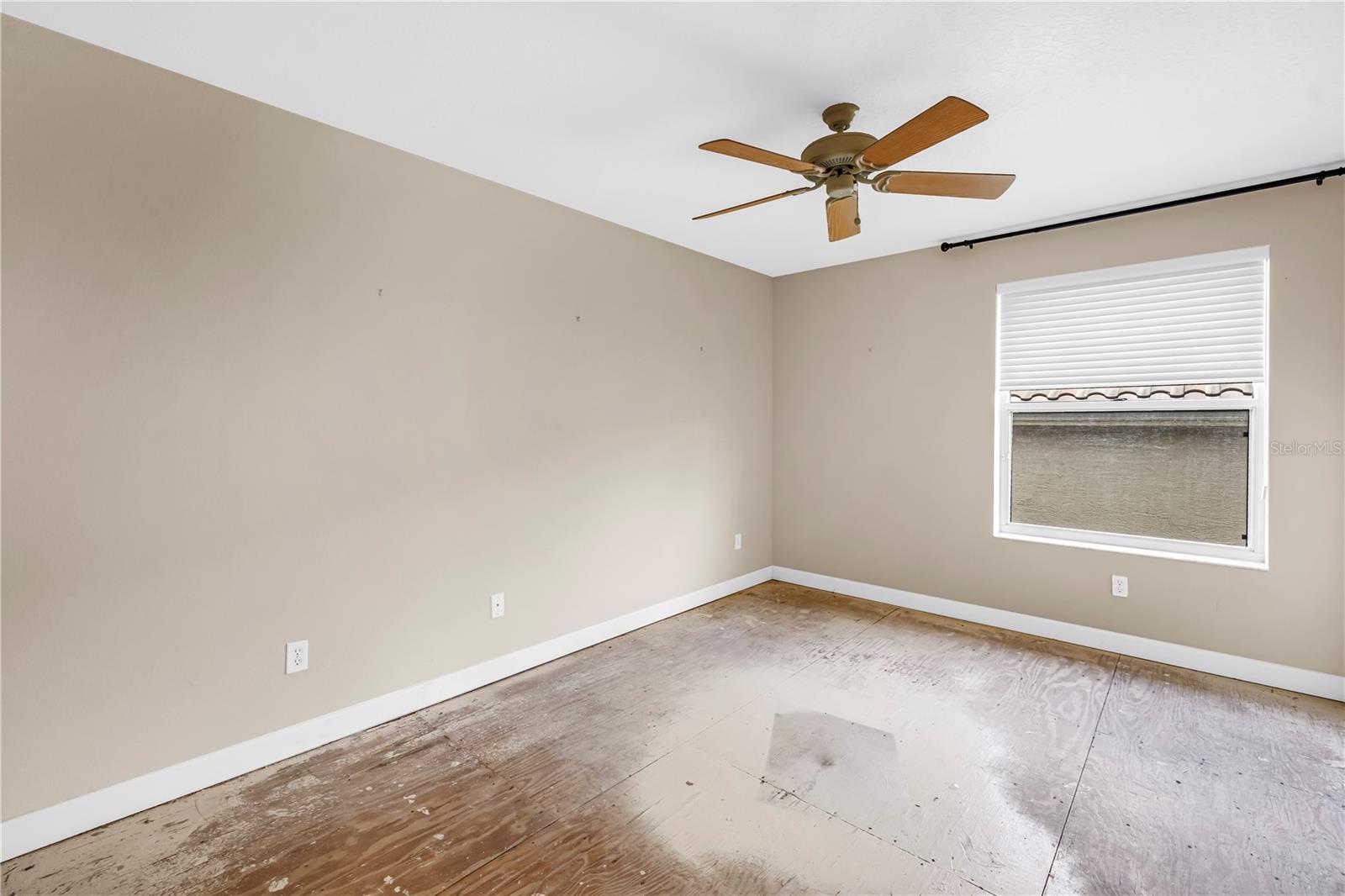 9724 SAGO POINT DR — photo 36