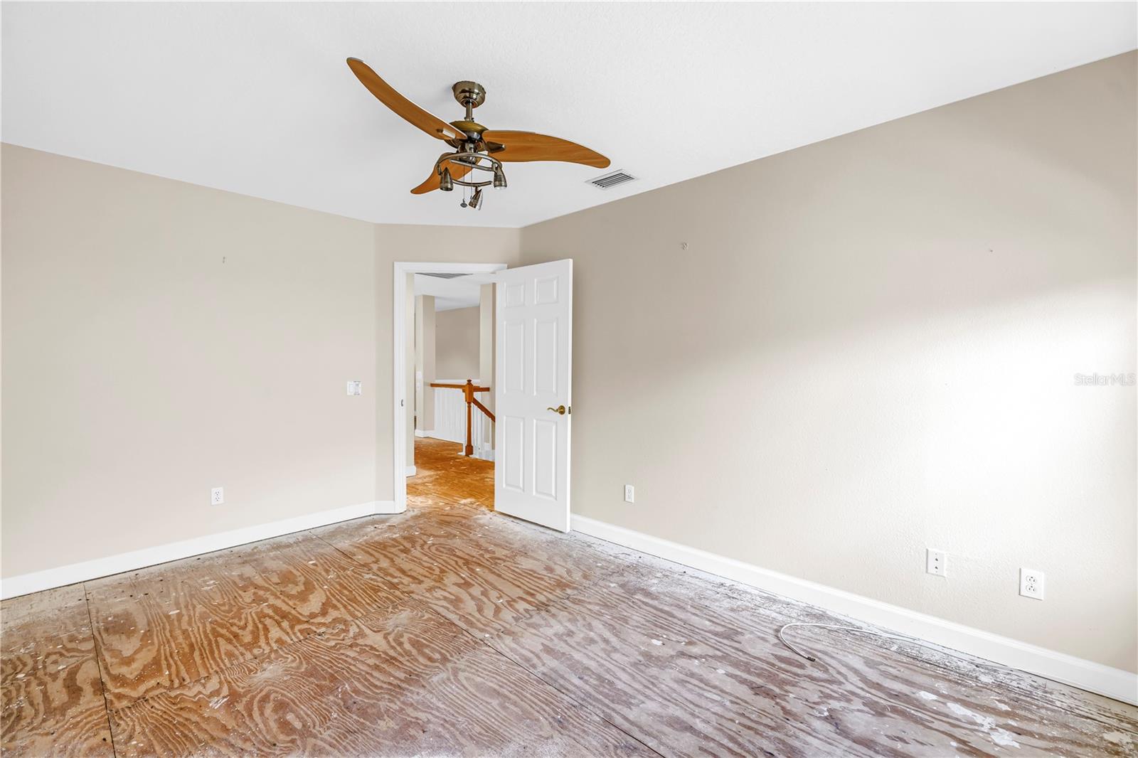 9724 SAGO POINT DR — photo 33