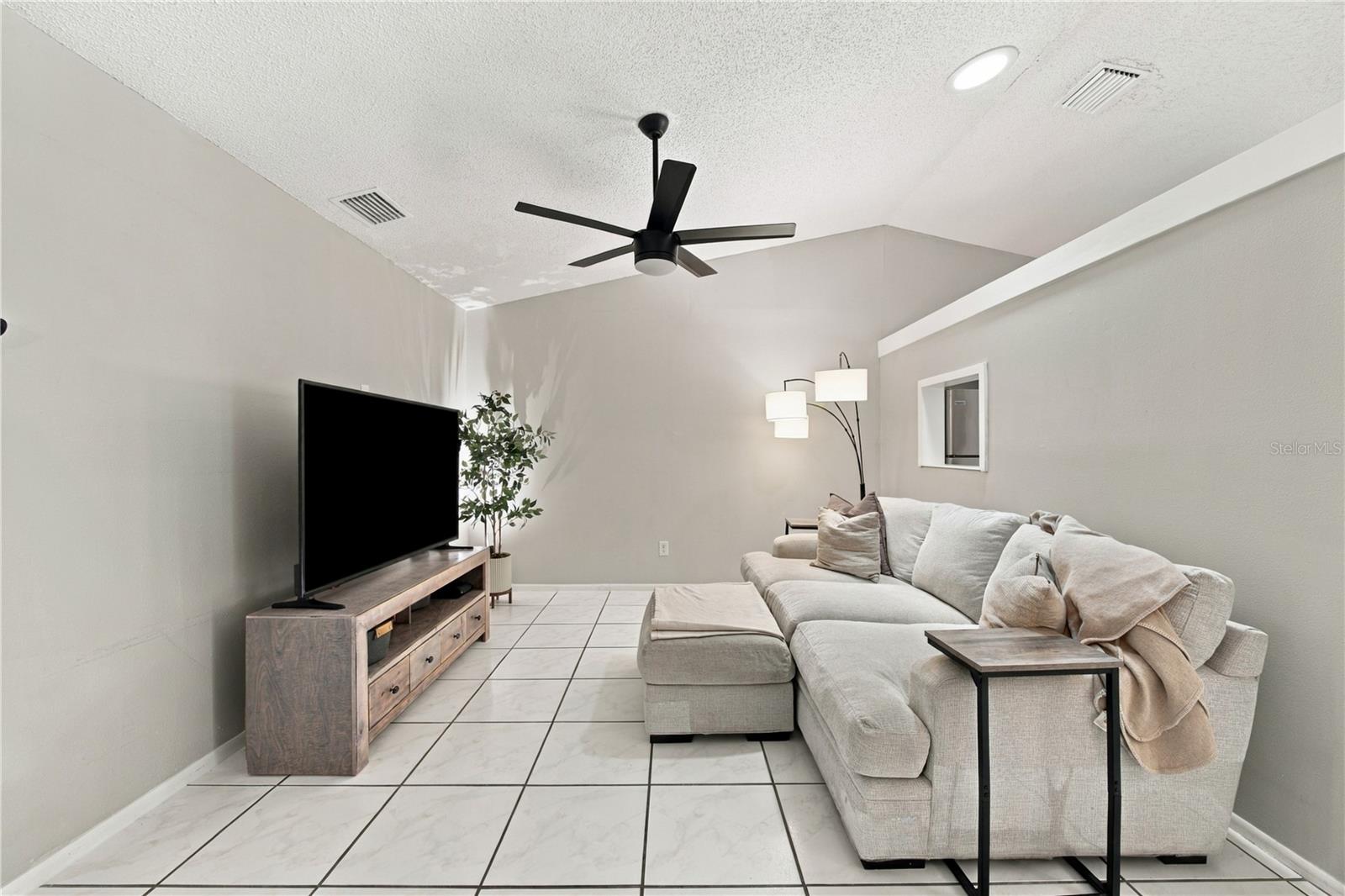 4008 SHORESIDE CIR — photo 7