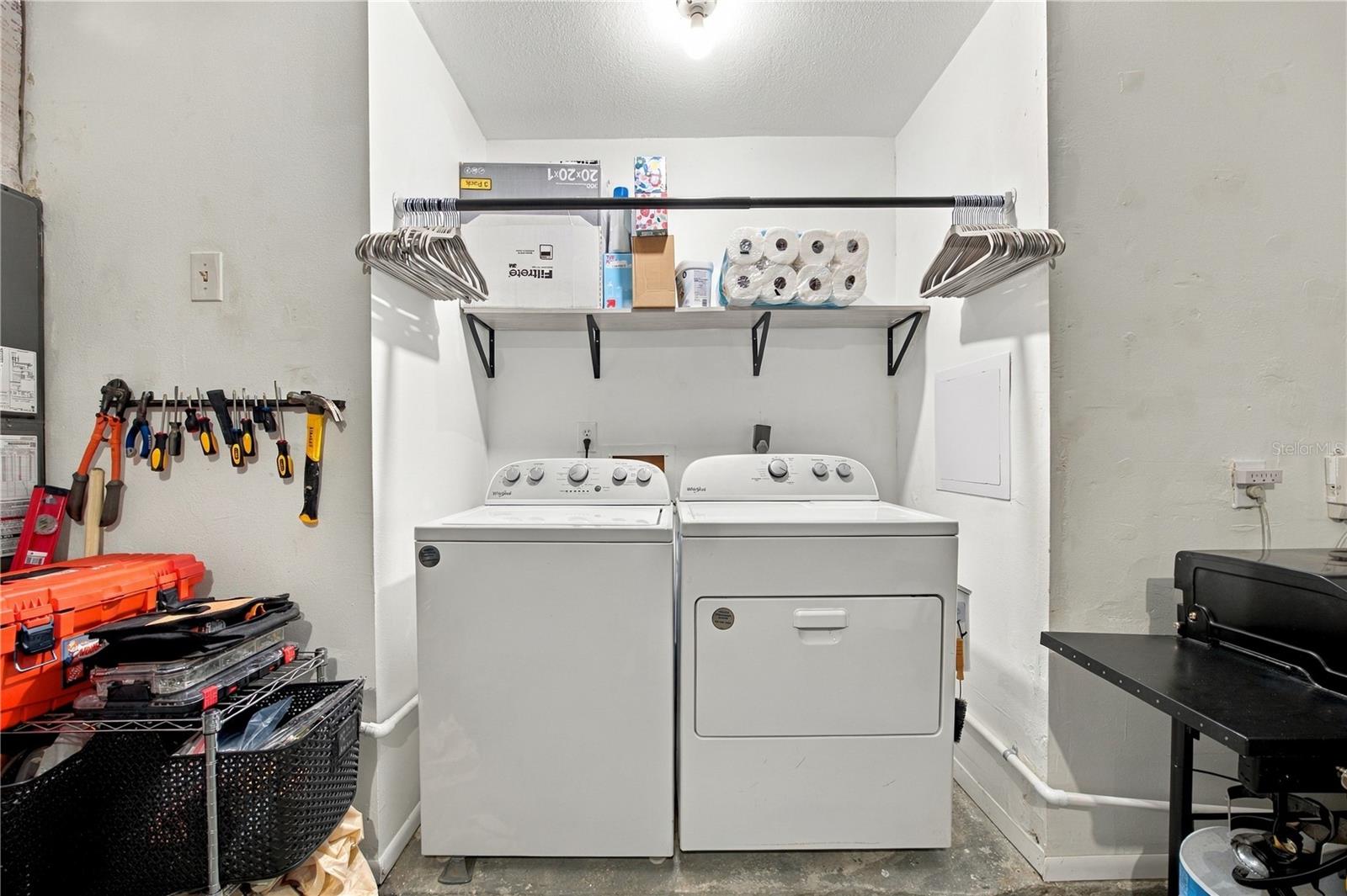 4008 SHORESIDE CIR — photo 32