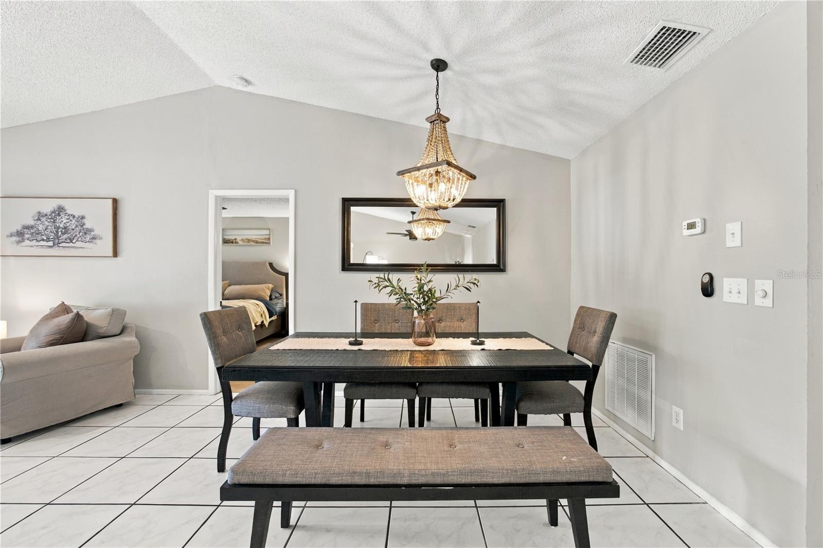 4008 SHORESIDE CIR — photo 8