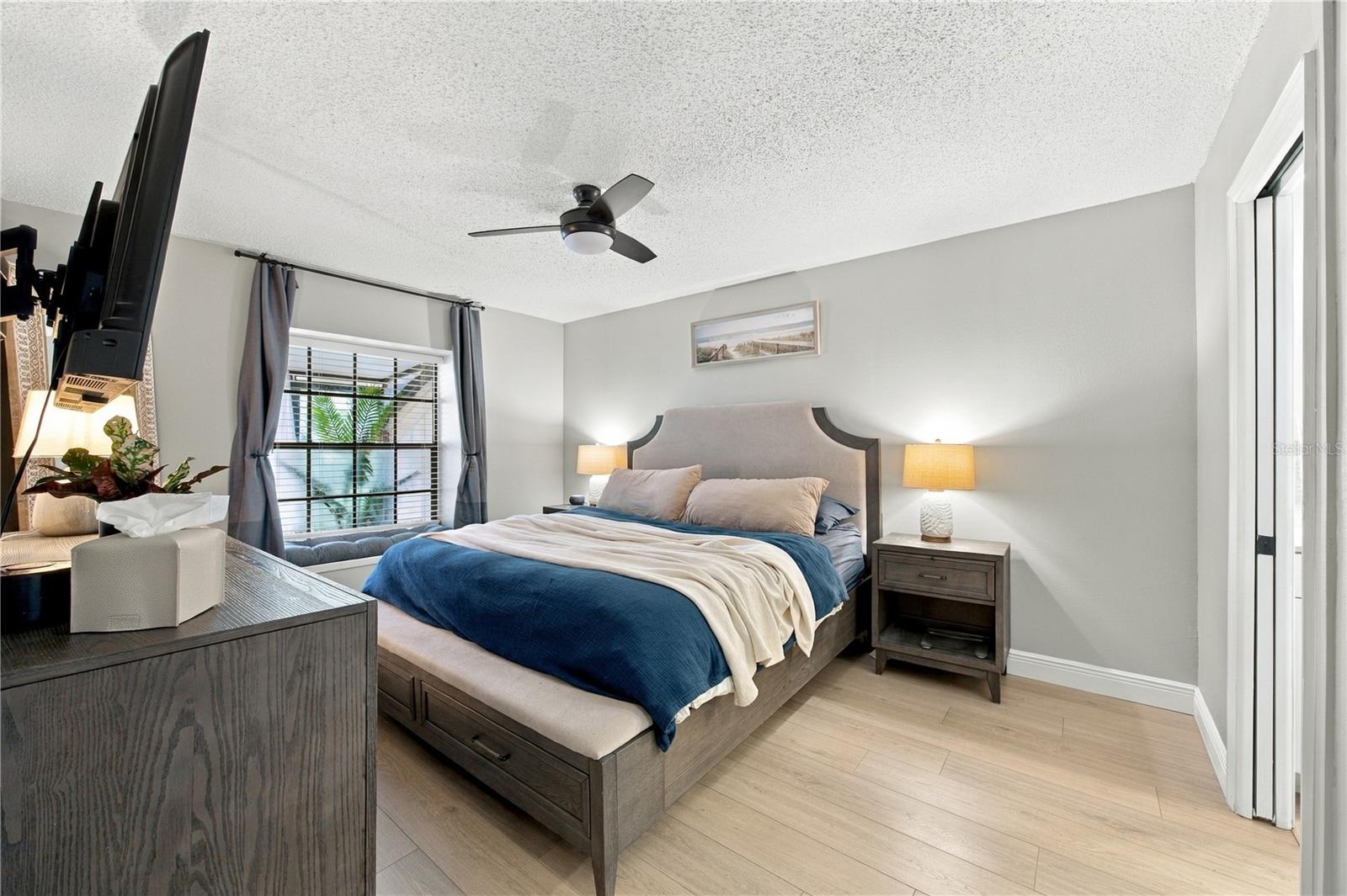 4008 SHORESIDE CIR — photo 9