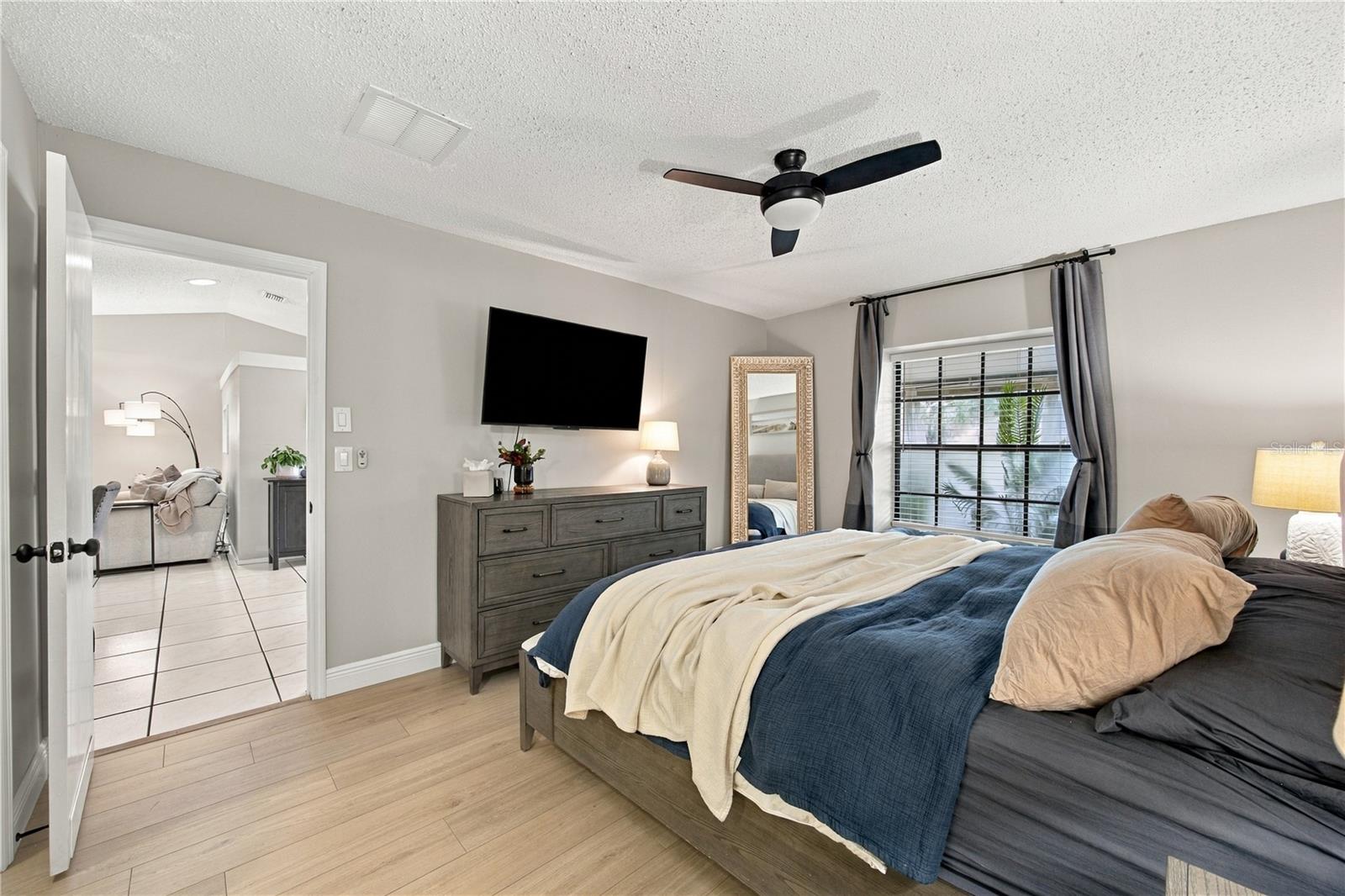4008 SHORESIDE CIR — photo 30