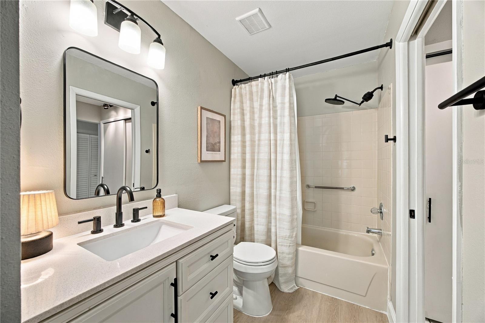 4008 SHORESIDE CIR — photo 12