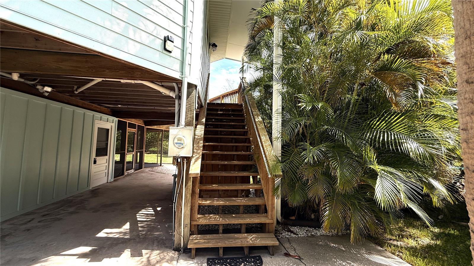 124 HAMMOCK RD — photo 27