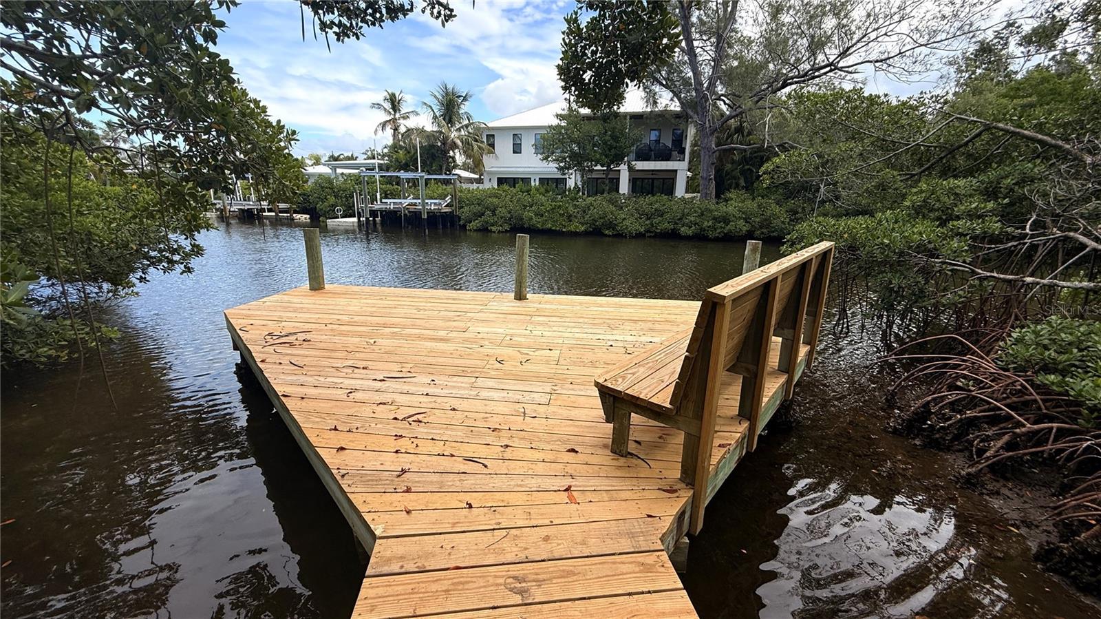 124 HAMMOCK RD — photo 9