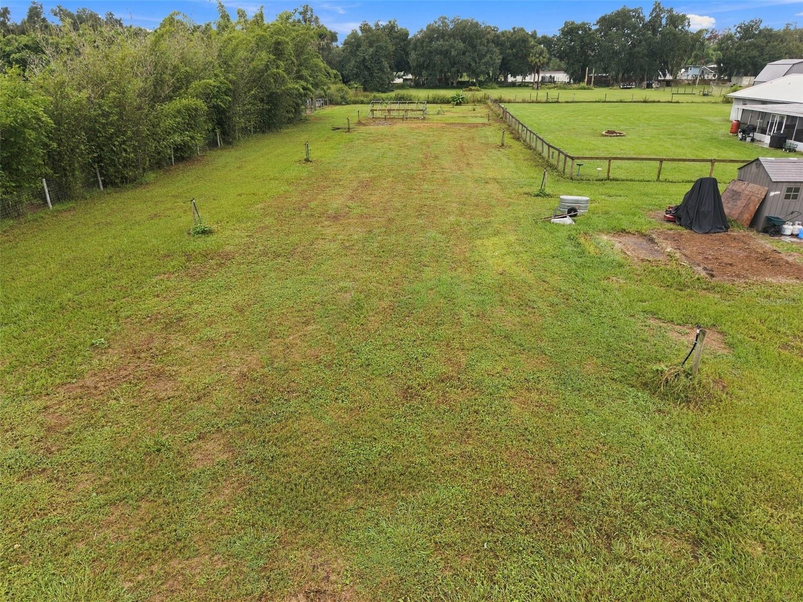 9124 CAREY RD — photo 41