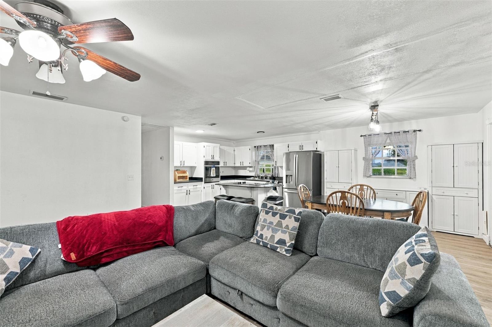 9124 CAREY RD — photo 8
