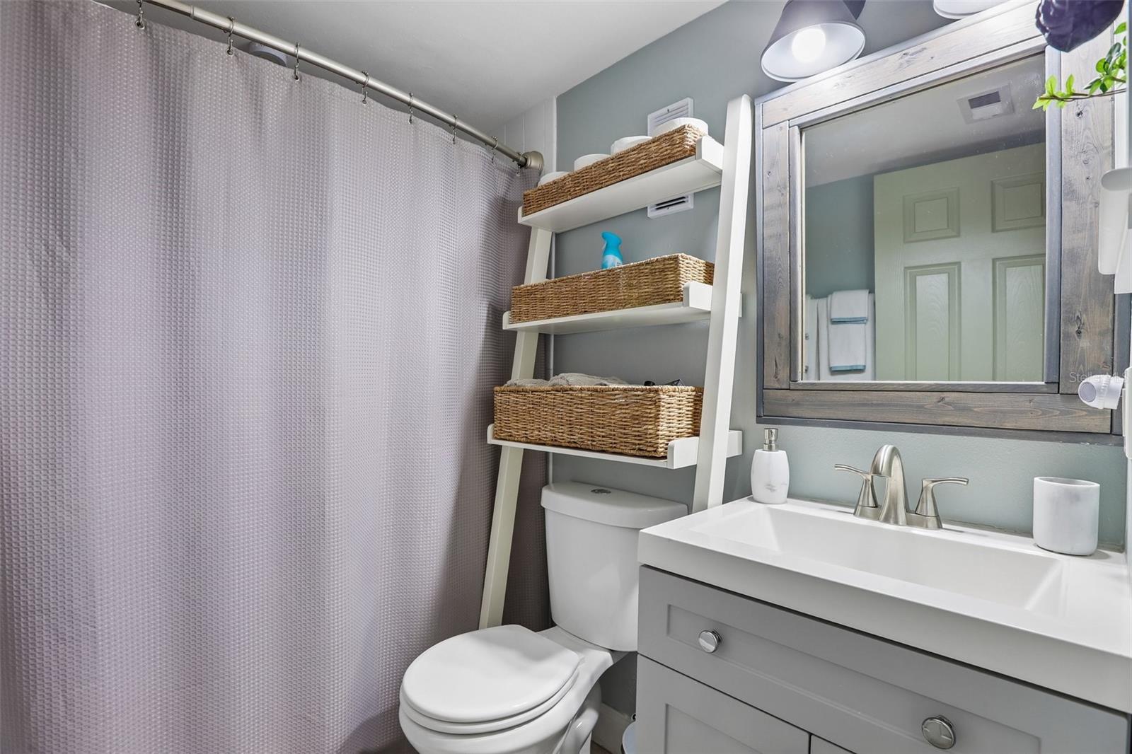 938 VIRGINIA ST #204 — photo 17
