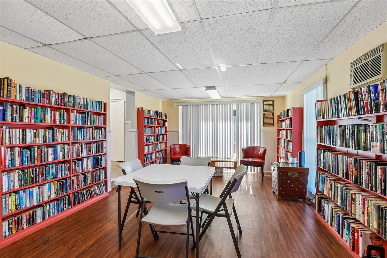 938 VIRGINIA ST #204 — photo 29