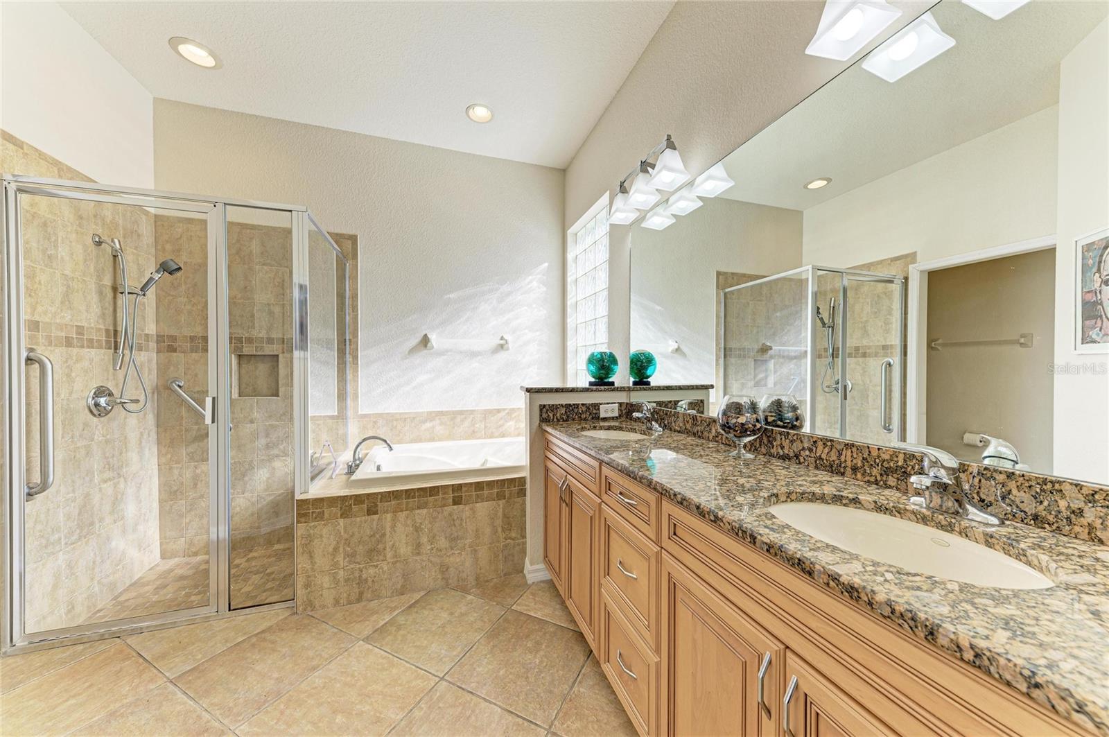 117 BELLINI CT — photo 18