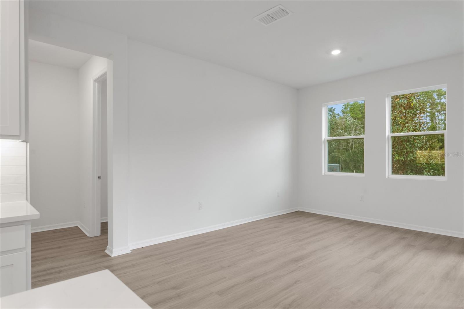 17572 VALLEYWOOD PKWY — photo 21