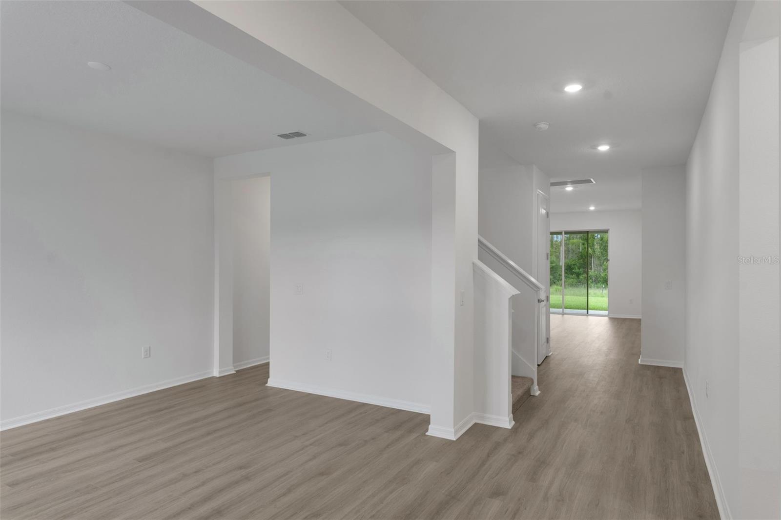 17572 VALLEYWOOD PKWY — photo 38