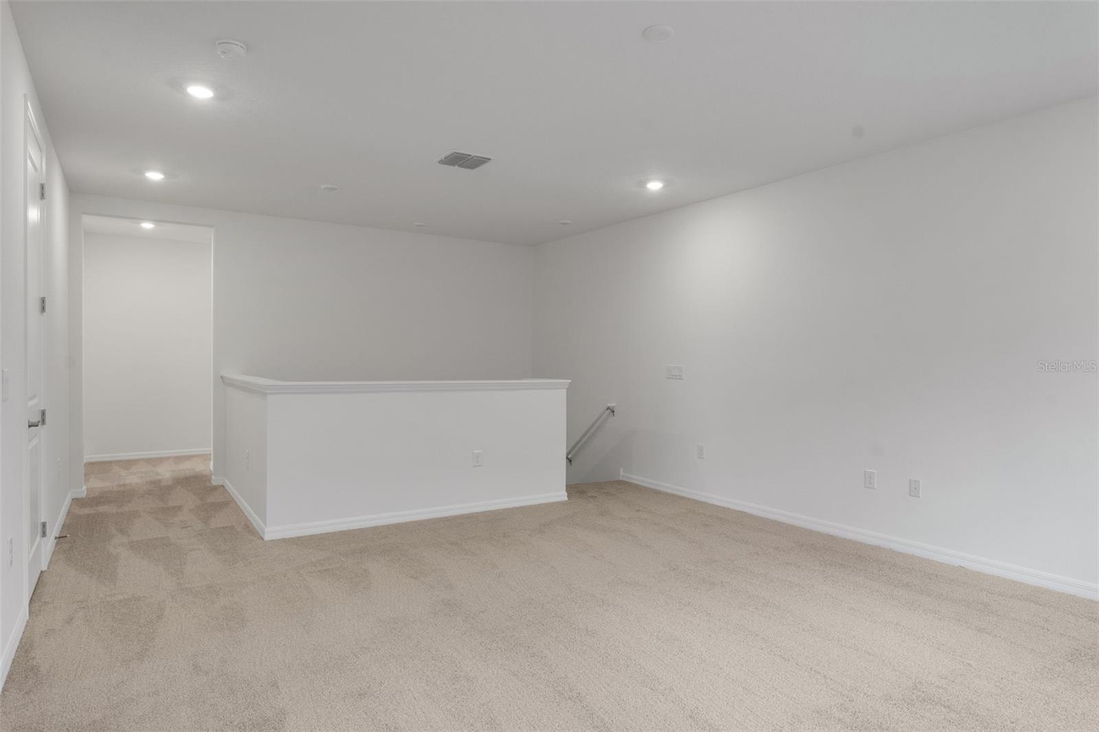 17572 VALLEYWOOD PKWY — photo 5
