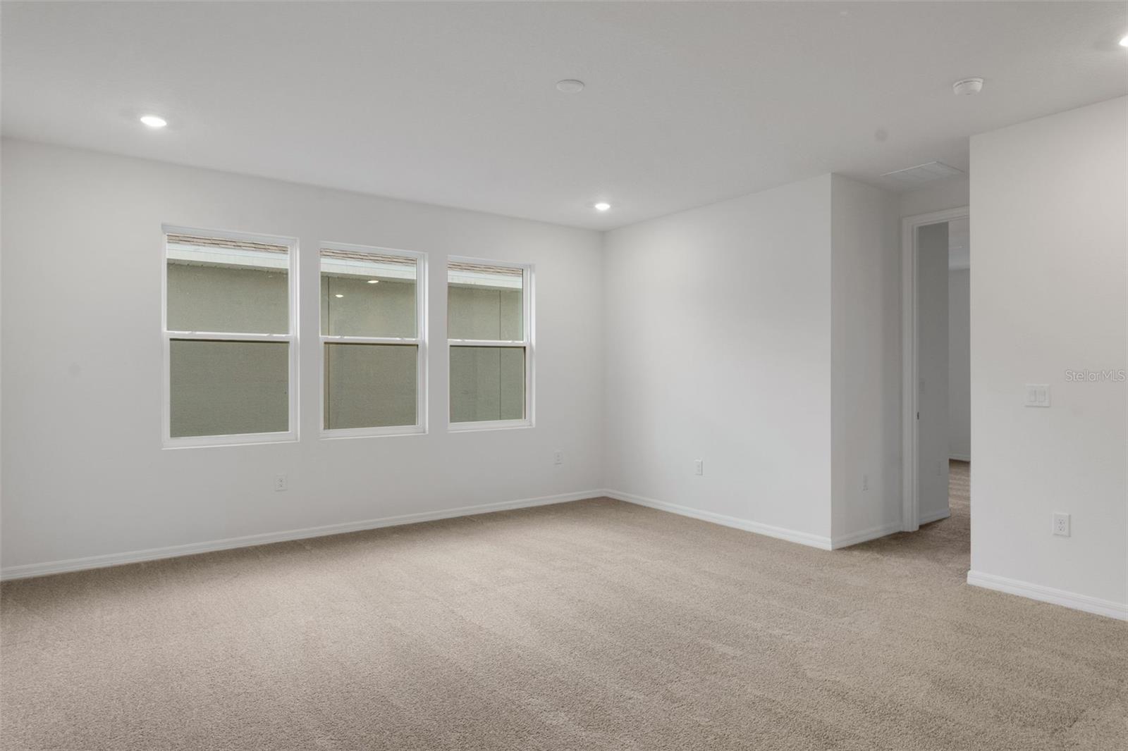 17572 VALLEYWOOD PKWY — photo 7