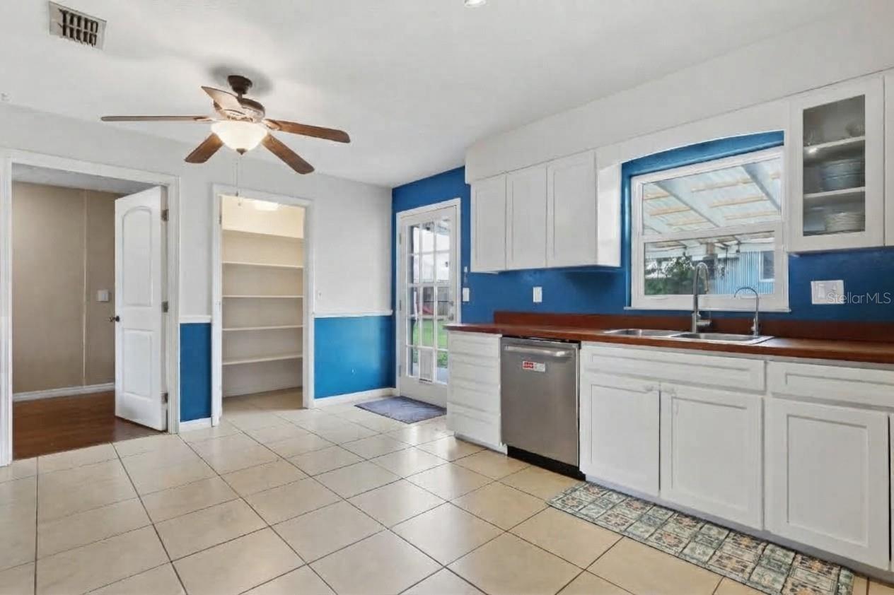 37235 HANNAH LN — photo 15