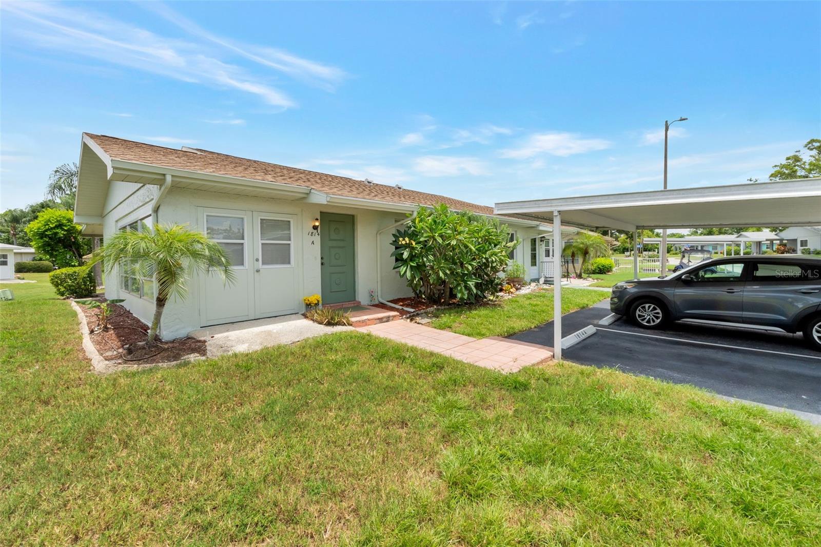 1814 FOXHUNT DR #A — photo 2