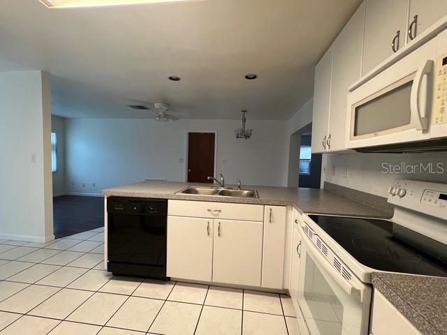 3655 DELLEFIELD ST — photo 10