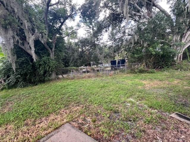 3655 DELLEFIELD ST — photo 32