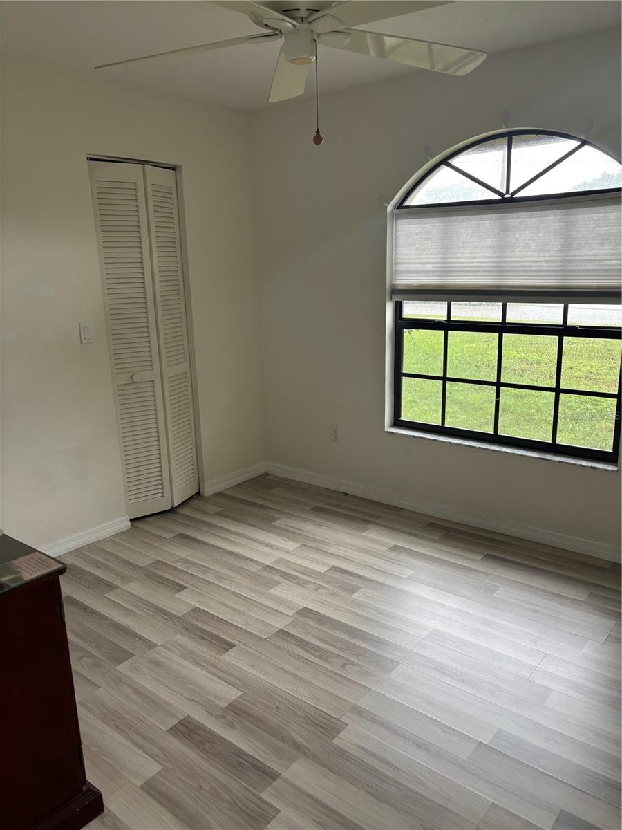 700 LEHIGH RD — photo 10