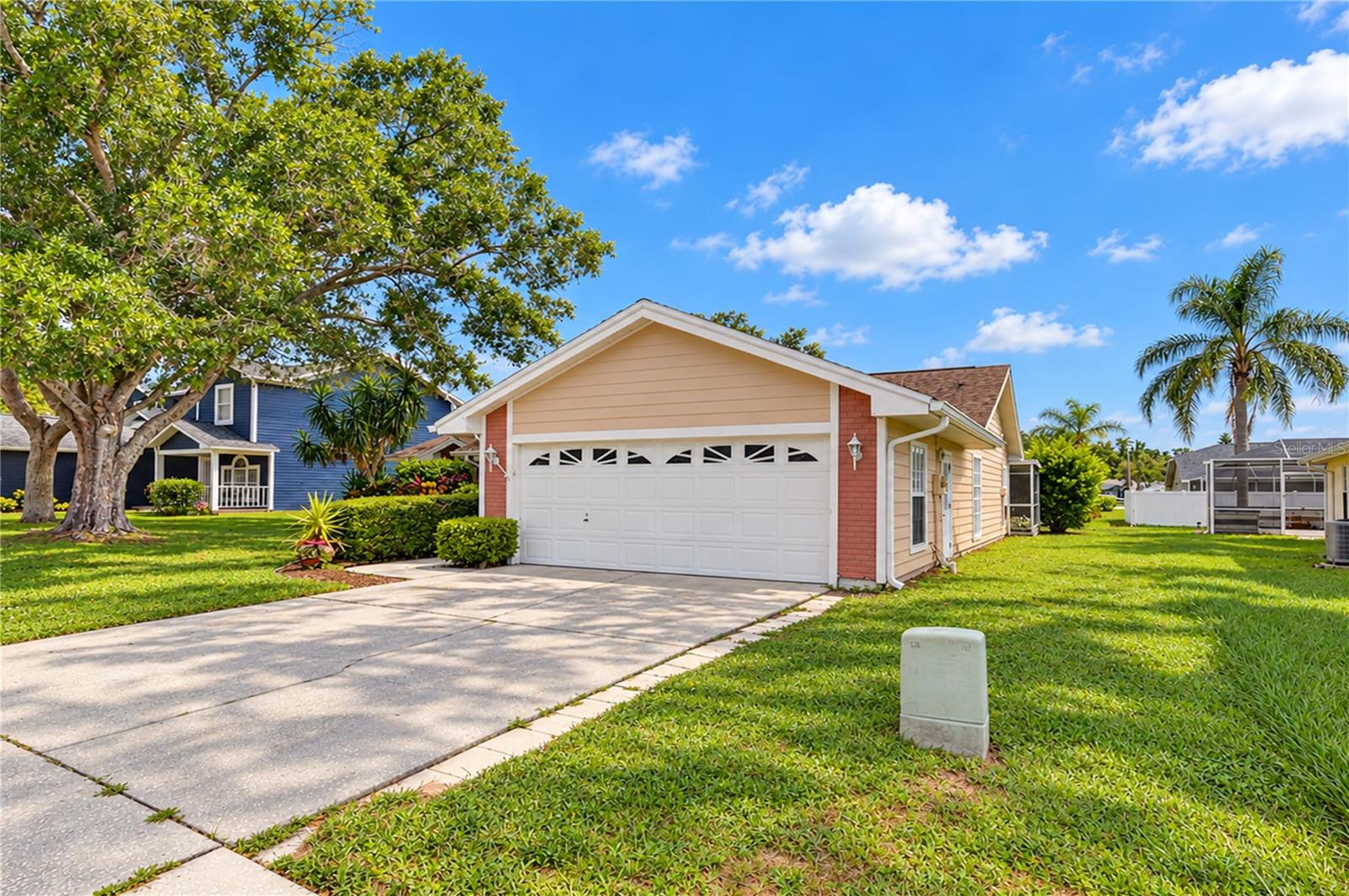 3066 ESPLANADE DR — photo 4