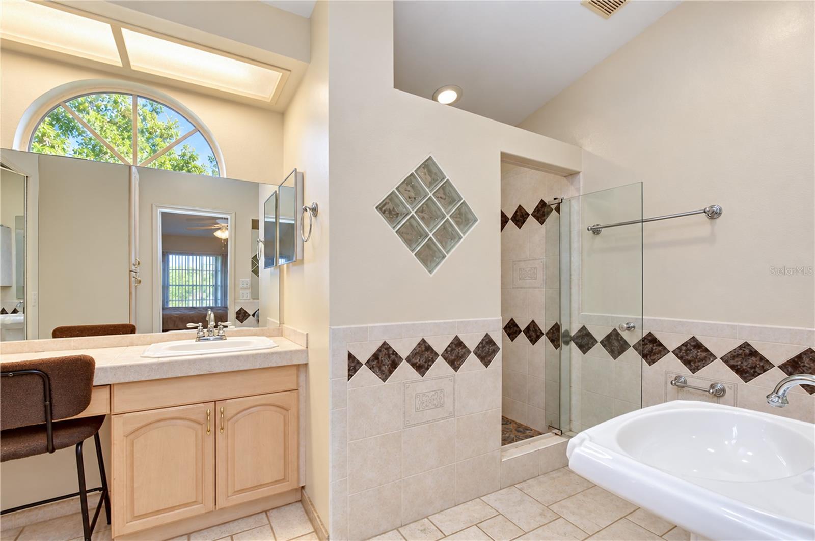3066 ESPLANADE DR — photo 29