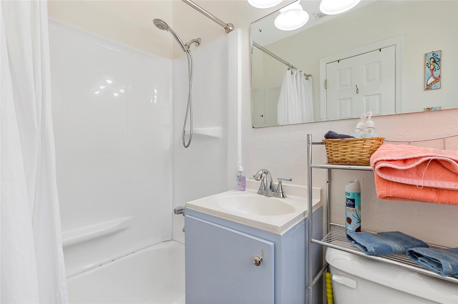 229 SHORE RD — photo 11