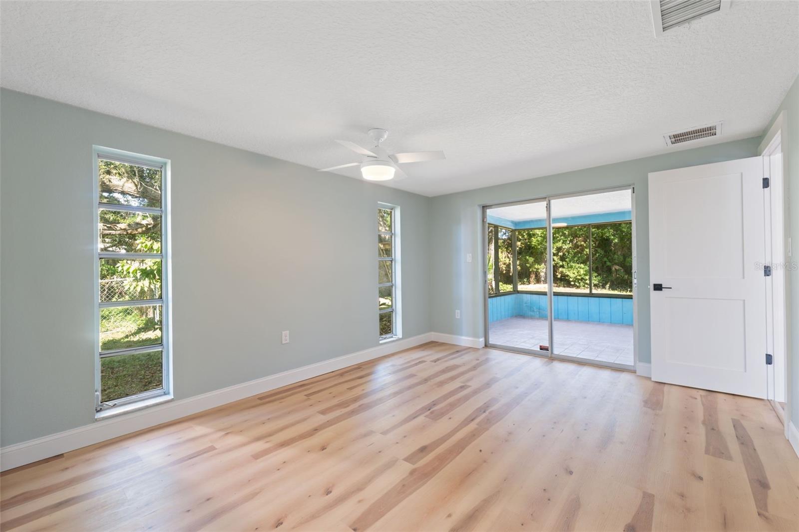 8103 GULF WAY — photo 24