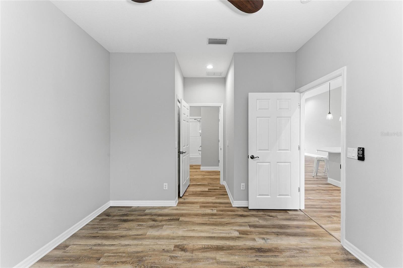 5645 KEY LARGO CT #5645 — photo 45