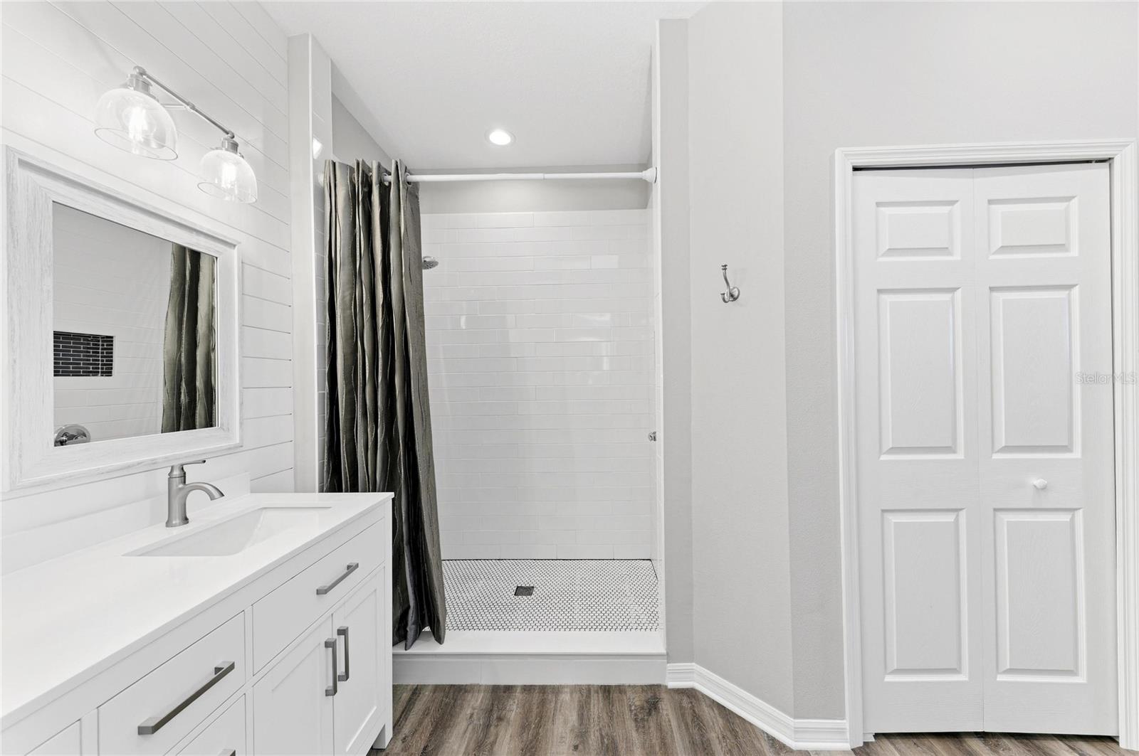 5645 KEY LARGO CT #5645 — photo 38
